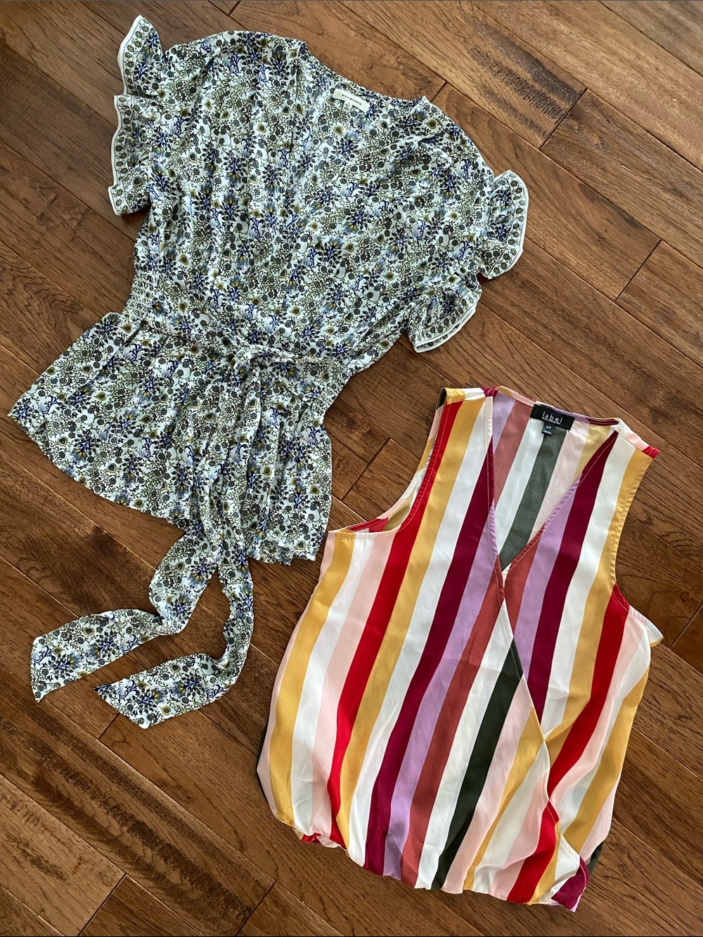 Rachel Roy Striped V-Neck Sleeveless Top and Max Studio white/green/blue blouse